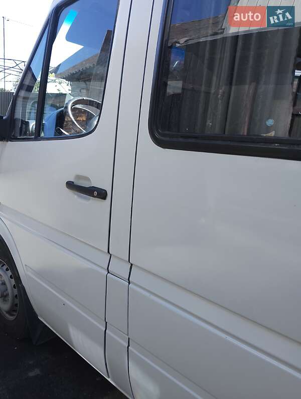 Микроавтобус Mercedes-Benz Sprinter 2002 в Барановке