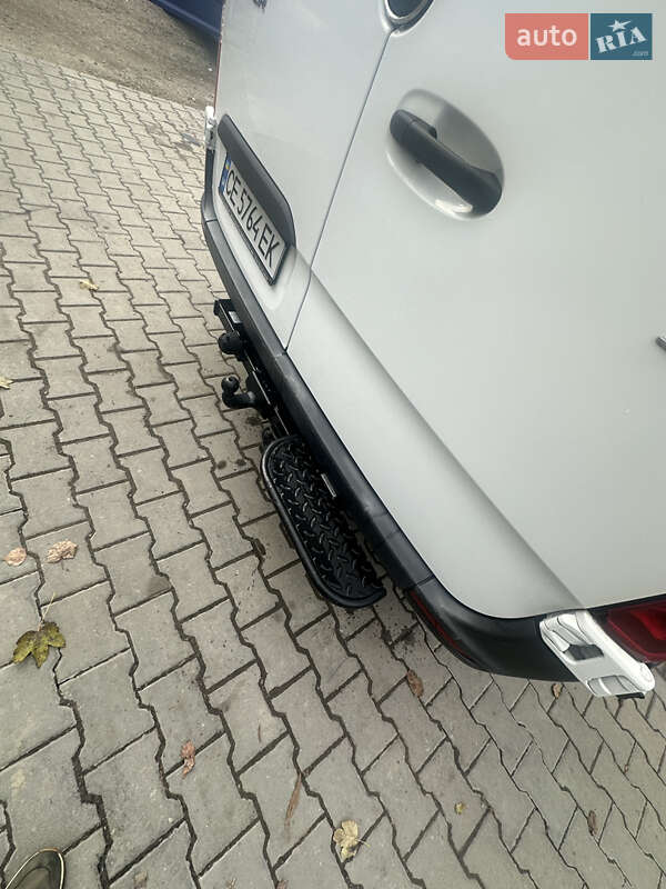 Вантажопасажирський фургон Mercedes-Benz Sprinter 2019 в Чернівцях