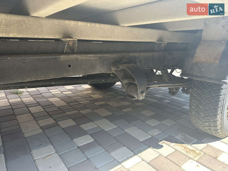 Вантажний фургон Mercedes-Benz Sprinter 2004 в Одесі фото 26 Вантажний фургон Mercedes-Benz Sprinter 2004 в Одесі