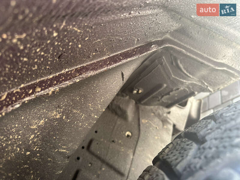 Вантажний фургон Mercedes-Benz Sprinter 2004 в Одесі фото 31 Вантажний фургон Mercedes-Benz Sprinter 2004 в Одесі