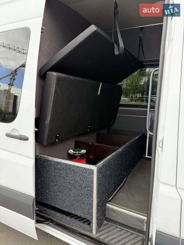 Грузопассажирский фургон Mercedes-Benz Sprinter 2018 в Киеве фото 9 Грузопассажирский фургон Mercedes-Benz Sprinter 2018 в Киеве