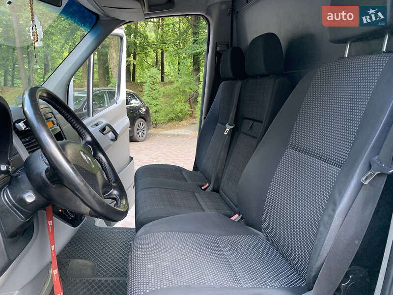 Грузовой фургон Mercedes-Benz Sprinter 2008 в Трускавце