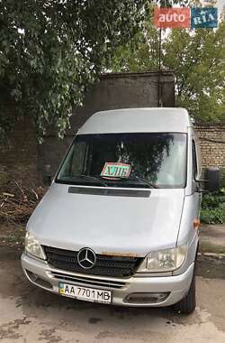 Вантажний фургон Mercedes-Benz Sprinter 2004 в Києві