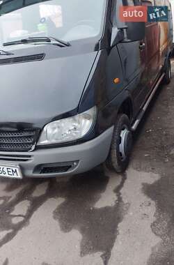 Вантажний фургон Mercedes-Benz Sprinter 2000 в Луцьку