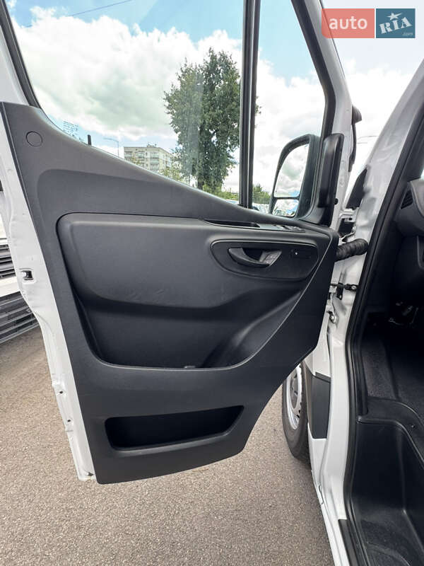 Вантажний фургон Mercedes-Benz Sprinter 2020 в Києві фото 15 Вантажний фургон Mercedes-Benz Sprinter 2020 в Києві