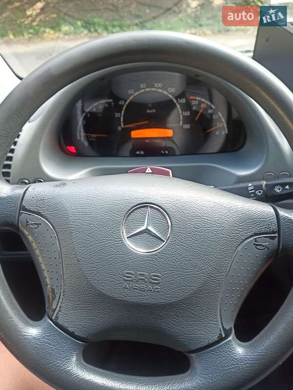 Вантажний фургон Mercedes-Benz Sprinter 2004 в Бершаді фото 22 Вантажний фургон Mercedes-Benz Sprinter 2004 в Бершаді