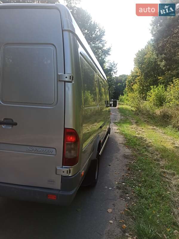 Вантажний фургон Mercedes-Benz Sprinter 2004 в Бершаді фото 29 Вантажний фургон Mercedes-Benz Sprinter 2004 в Бершаді