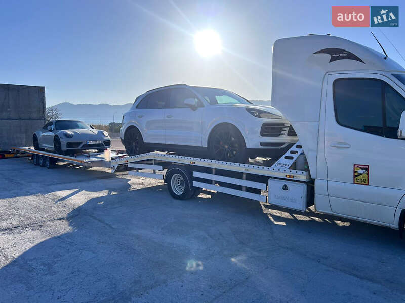 Автовоз Mercedes-Benz Sprinter 2018 в Мукачевому