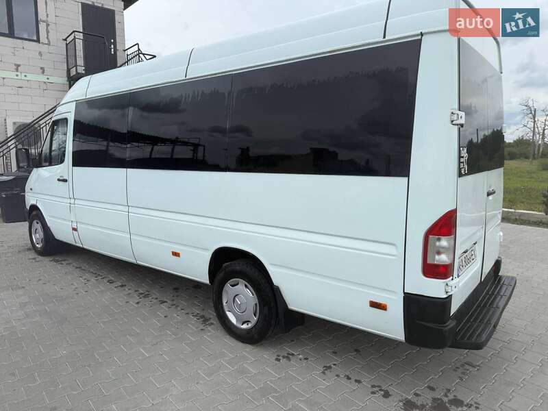Микроавтобус Mercedes-Benz Sprinter 1999 в Буче