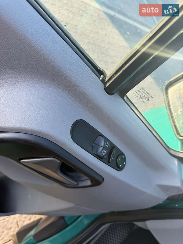 Микроавтобус Mercedes-Benz Sprinter 2016 в Ивано-Франковске