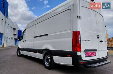 Грузовой фургон Mercedes-Benz Sprinter 2019 в 