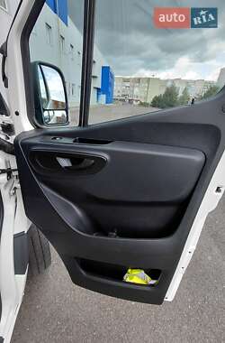 Грузовой фургон Mercedes-Benz Sprinter 2019 в 