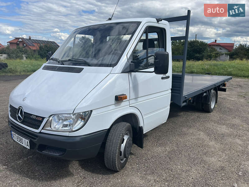 Mercedes-Benz Sprinter 2004
