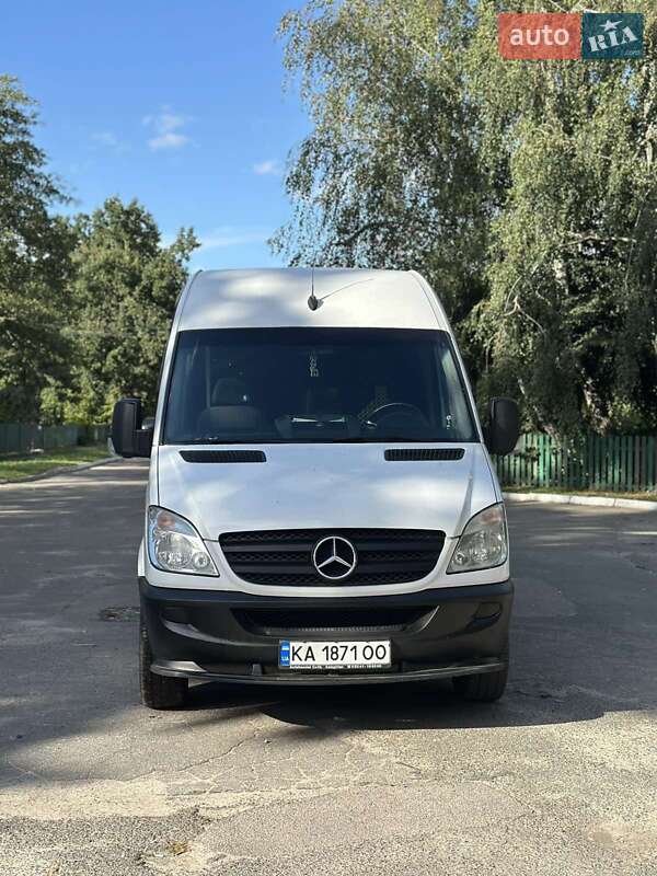 Пригородный автобус Mercedes-Benz Sprinter 2013 в 