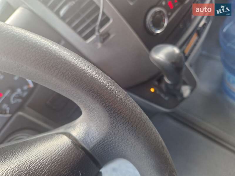 Вантажний фургон Mercedes-Benz Sprinter 2011 в Дрогобичі
