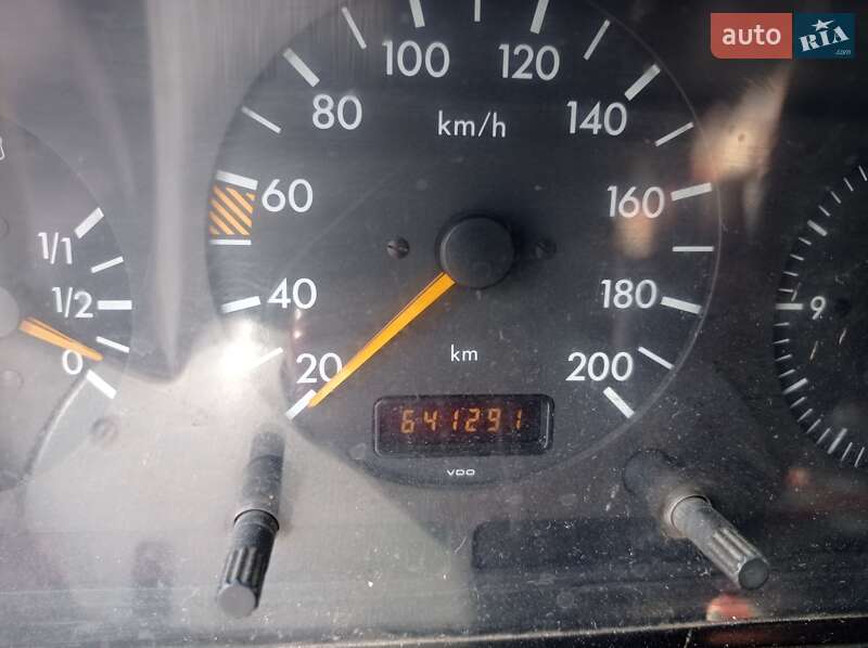 Грузовой фургон Mercedes-Benz Sprinter 1999 в Сновске