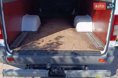 Грузовой фургон Mercedes-Benz Sprinter 2005 в 