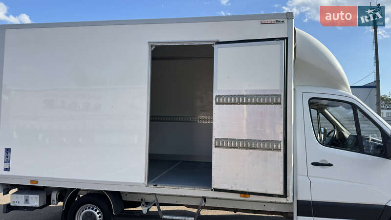 Вантажний фургон Mercedes-Benz Sprinter 2016 в Рівному