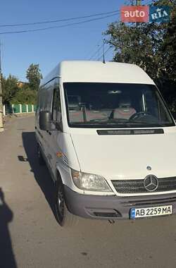 Грузовой фургон Mercedes-Benz Sprinter 2005 в 