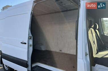 Грузовой фургон Mercedes-Benz Sprinter 2011 в 
