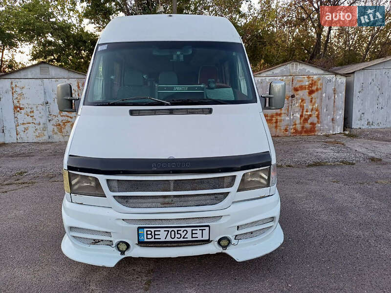 Микроавтобус Mercedes-Benz Sprinter 1998 в Николаеве
