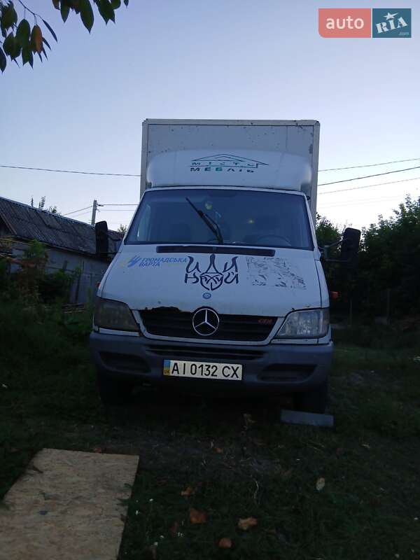 Грузовой фургон Mercedes-Benz Sprinter 2004 в Василькове