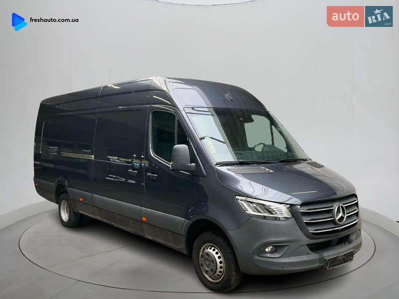 Грузовой фургон Mercedes-Benz Sprinter 2020 в 