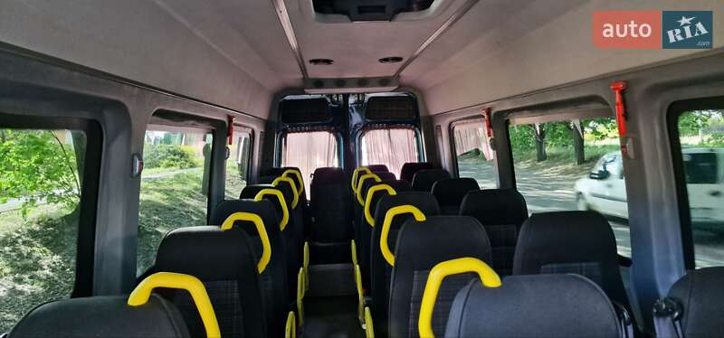 Туристичний / Міжміський автобус Mercedes-Benz Sprinter 2016 в Рівному