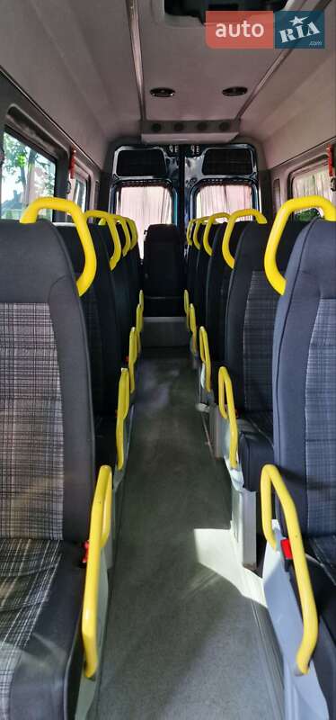 Туристичний / Міжміський автобус Mercedes-Benz Sprinter 2016 в Рівному