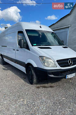 Грузовой фургон Mercedes-Benz Sprinter 2008 в 
