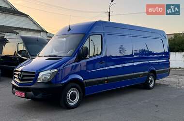 Грузовой фургон Mercedes-Benz Sprinter 2018 в 