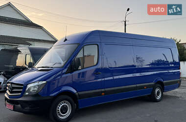 Грузовой фургон Mercedes-Benz Sprinter 2018 в 