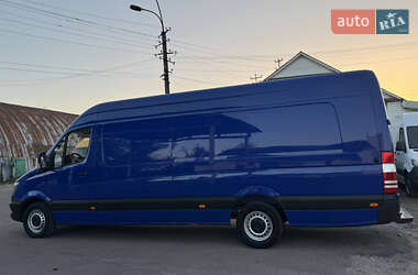 Грузовой фургон Mercedes-Benz Sprinter 2018 в 