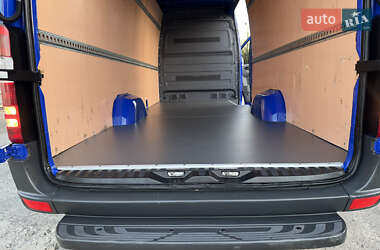 Грузовой фургон Mercedes-Benz Sprinter 2018 в 