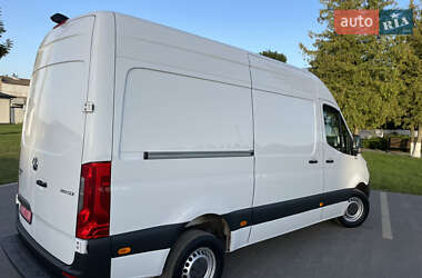 Грузовой фургон Mercedes-Benz Sprinter 2020 в 
