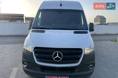 Грузовой фургон Mercedes-Benz Sprinter 2020 в 