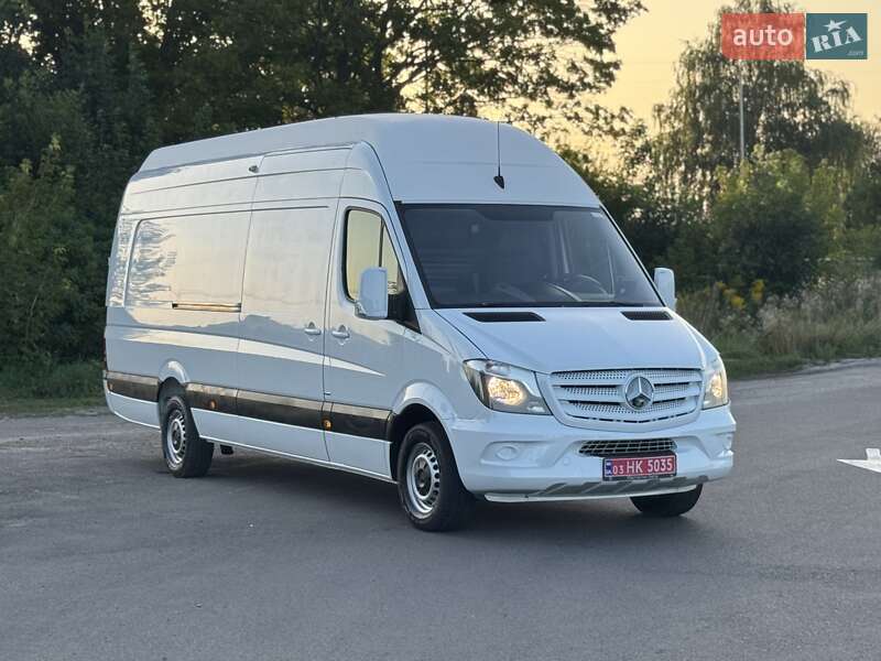 Грузовой фургон Mercedes-Benz Sprinter 2017 в Дубно