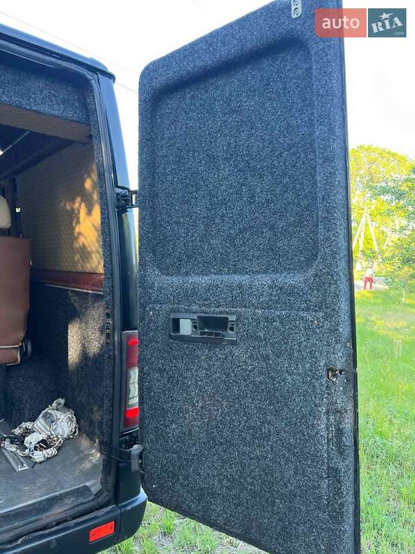 Мікроавтобус Mercedes-Benz Sprinter 2005 в Одесі фото 10 Мікроавтобус Mercedes-Benz Sprinter 2005 в Одесі