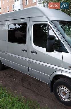 Грузовой фургон Mercedes-Benz Sprinter 2004 в 