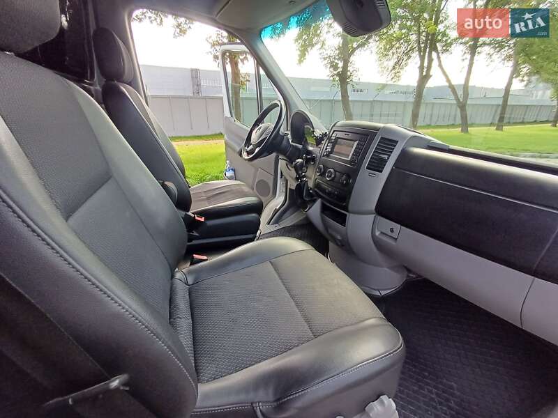 Грузовой фургон Mercedes-Benz Sprinter 2014 в Львове фото 29 Грузовой фургон Mercedes-Benz Sprinter 2014 в Львове