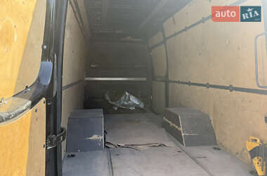 Грузовой фургон Mercedes-Benz Sprinter 2016 в 