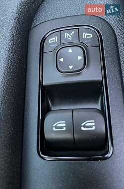 Грузовой фургон Mercedes-Benz Sprinter 2018 в 