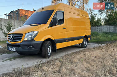 Грузовой фургон Mercedes-Benz Sprinter 2014 в 