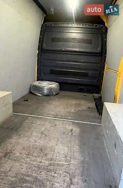 Грузовой фургон Mercedes-Benz Sprinter 2014 в 