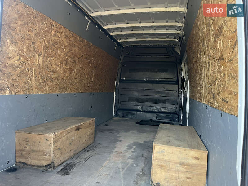 Грузовой фургон Mercedes-Benz Sprinter 2013 в Ивано-Франковске