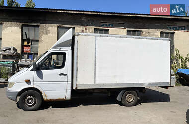 Грузовой фургон Mercedes-Benz Sprinter 1996 в 