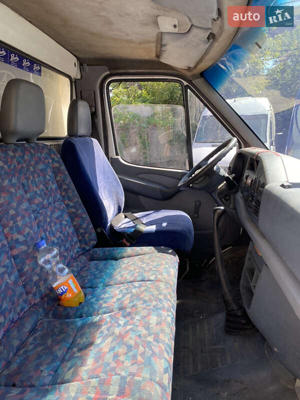 Грузовой фургон Mercedes-Benz Sprinter 1996 в Виннице