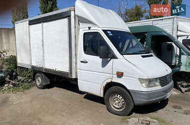 Грузовой фургон Mercedes-Benz Sprinter 1996 в 