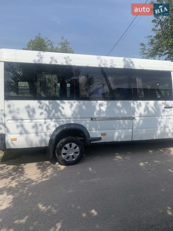 Мікроавтобус Mercedes-Benz Sprinter 1998 в Ржищеві