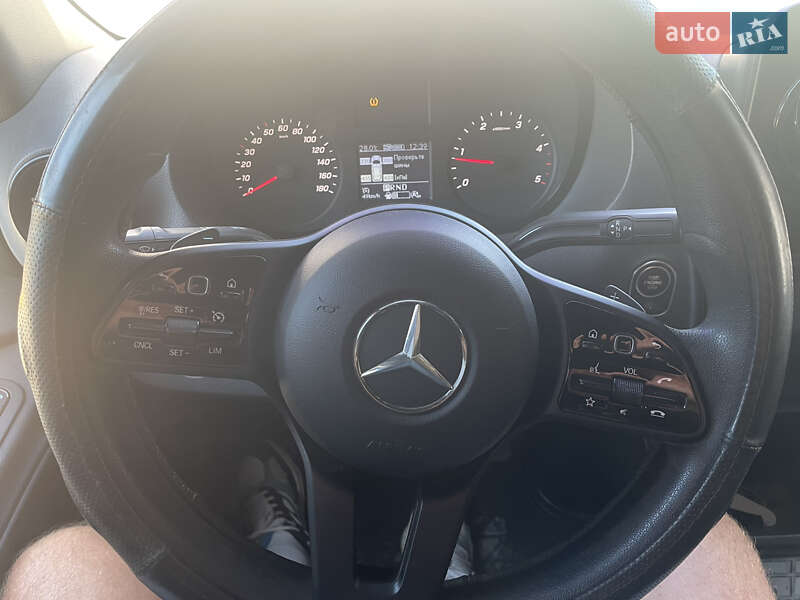 Грузовой фургон Mercedes-Benz Sprinter 2018 в Виноградове фото 5 Грузовой фургон Mercedes-Benz Sprinter 2018 в Виноградове